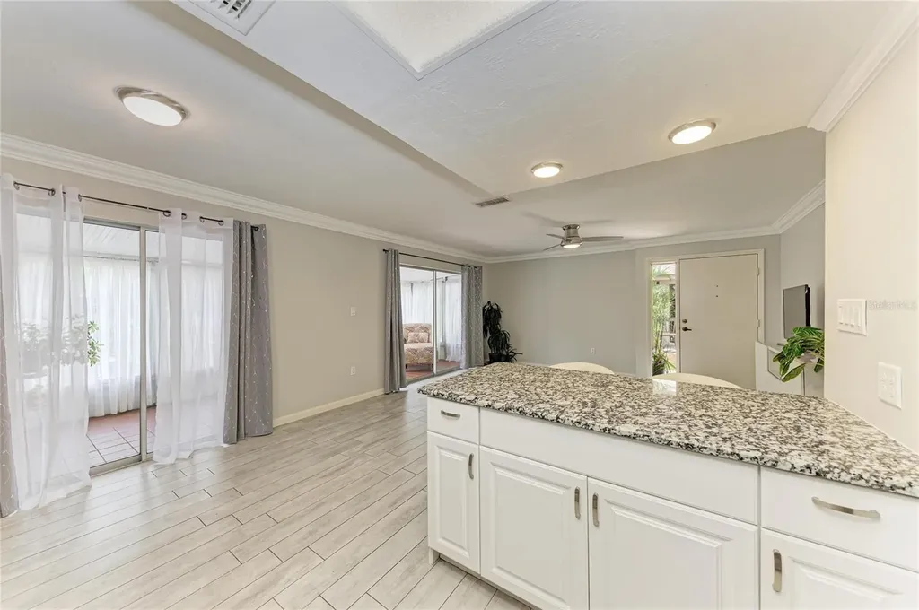 764 N Jefferson Avenue Sarasota FL 34237