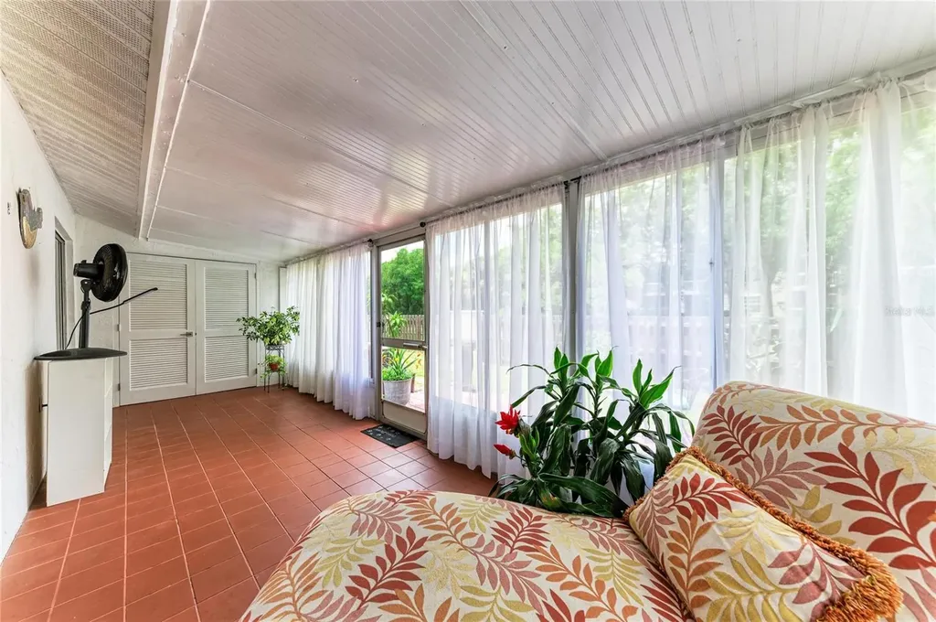 764 N Jefferson Avenue Sarasota FL 34237