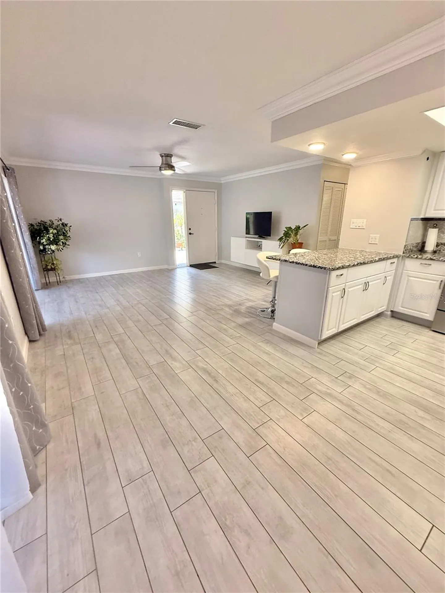 764 N Jefferson Avenue Sarasota FL 34237