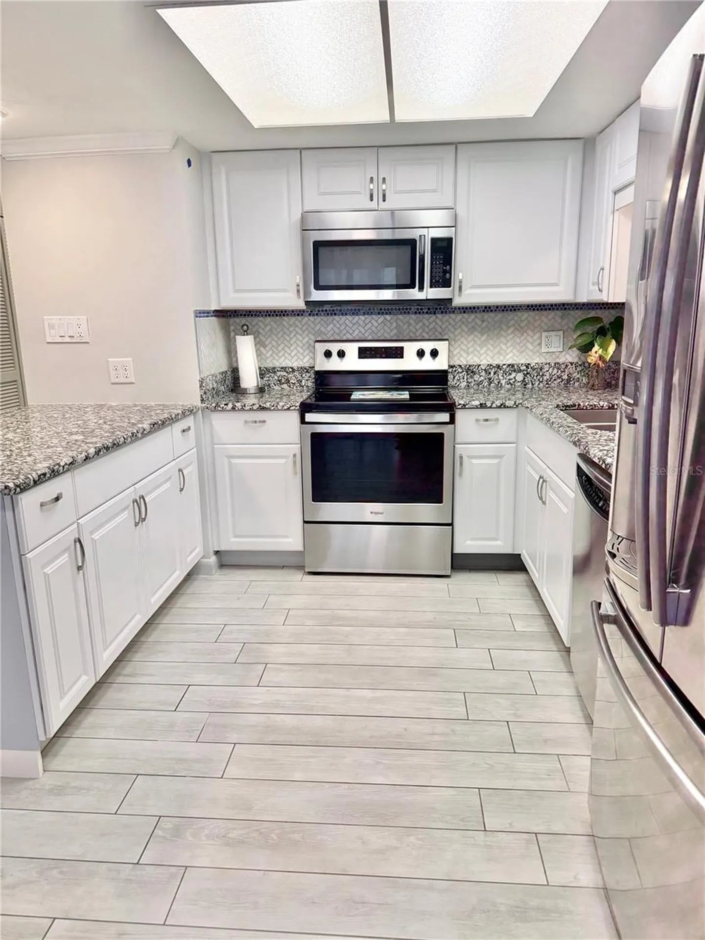 764 N Jefferson Avenue Sarasota FL 34237