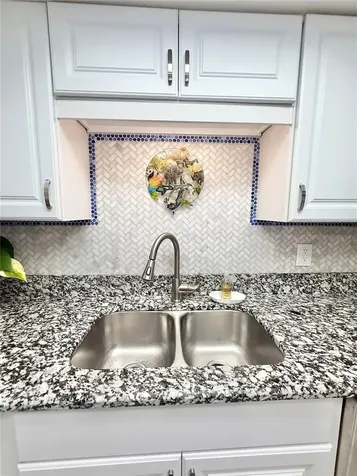 764 N Jefferson Avenue Sarasota FL 34237