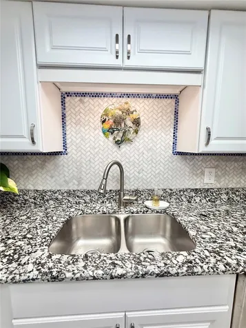 764 N Jefferson Avenue Sarasota FL 34237