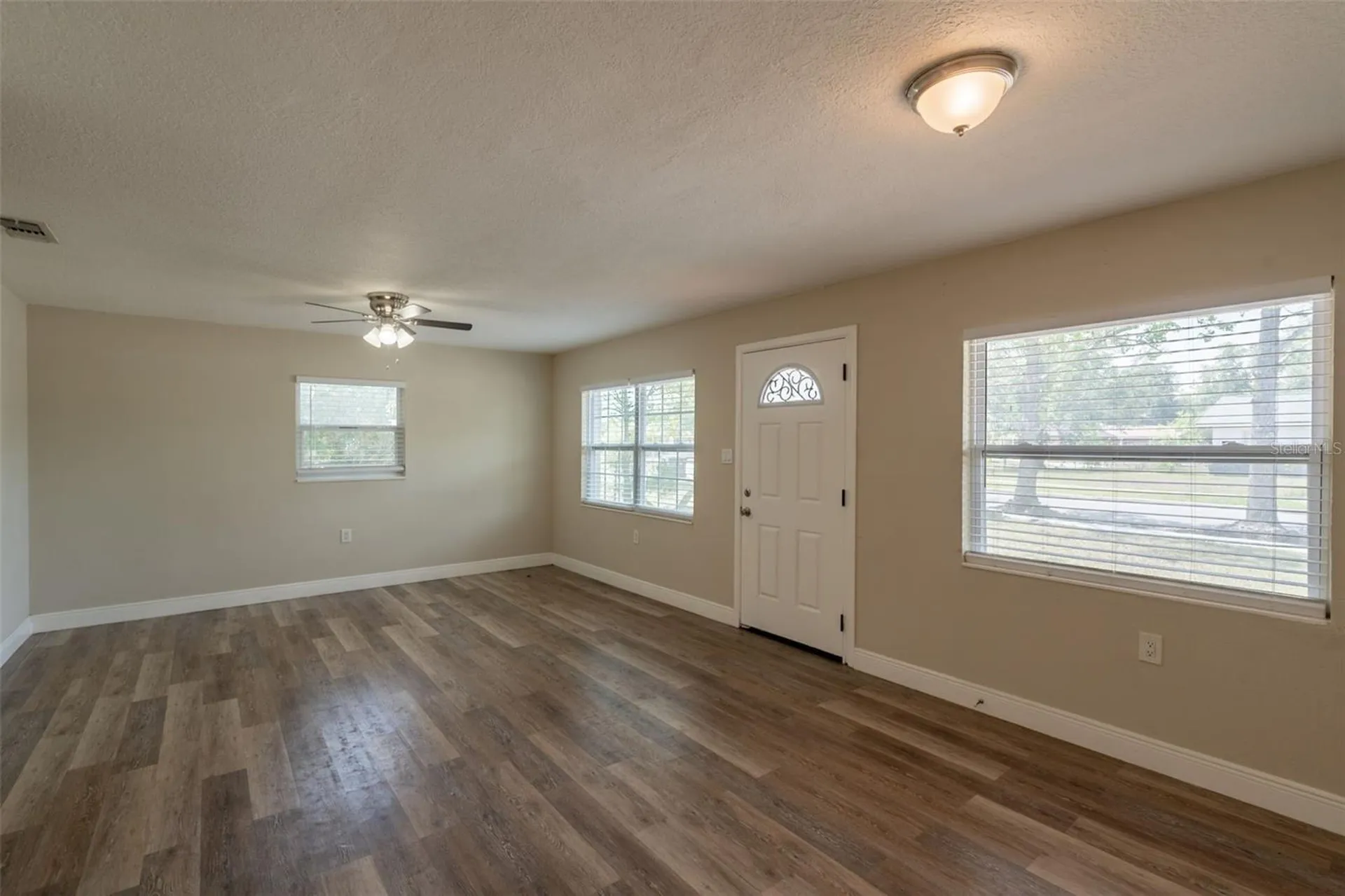 4827 Elese Street Orlando FL 32811