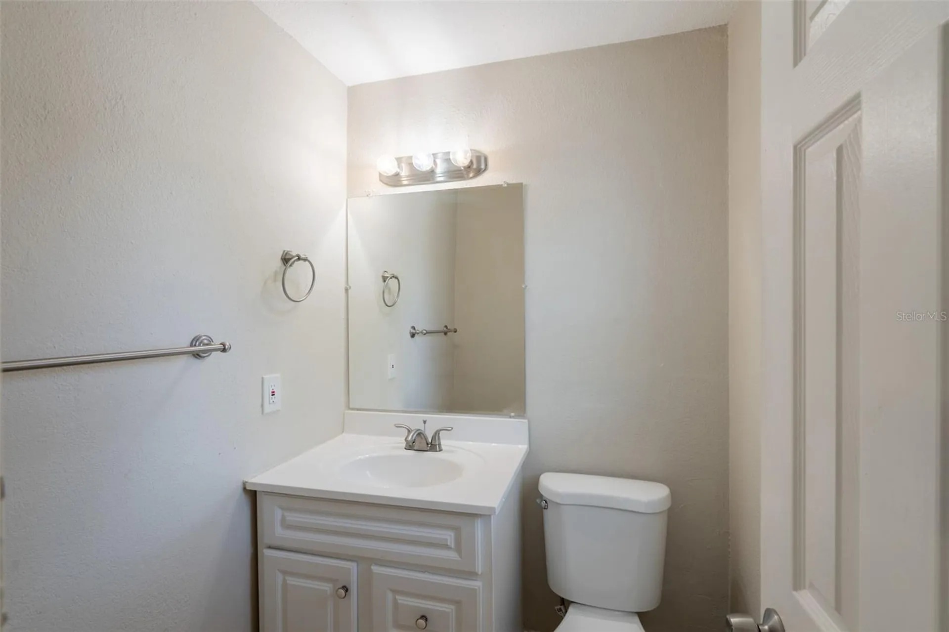4827 Elese Street Orlando FL 32811