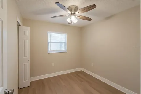 4827 Elese Street Orlando FL 32811