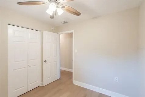 4827 Elese Street Orlando FL 32811