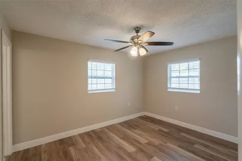 4827 Elese Street Orlando FL 32811