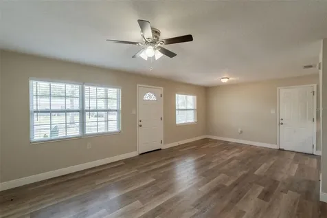 4827 Elese Street Orlando FL 32811