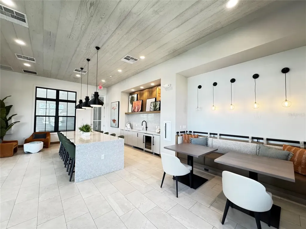 1694 Pinecliff Drive Apopka FL 32703