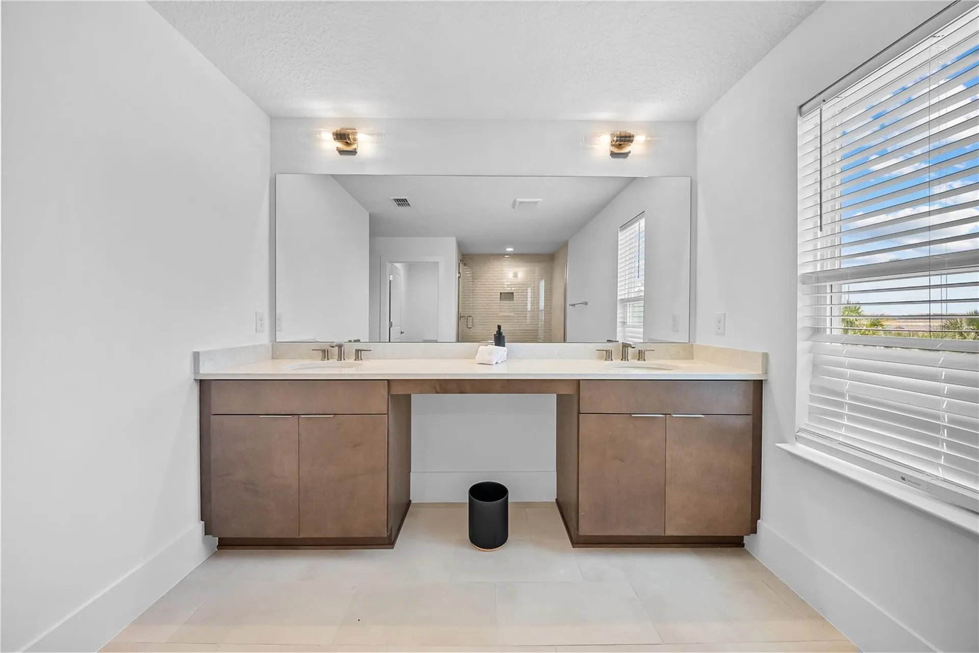 1694 Pinecliff Drive Apopka FL 32703
