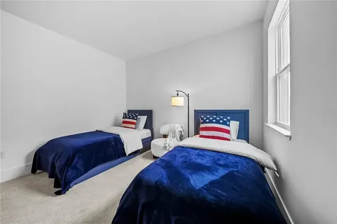 1694 Pinecliff Drive Apopka FL 32703