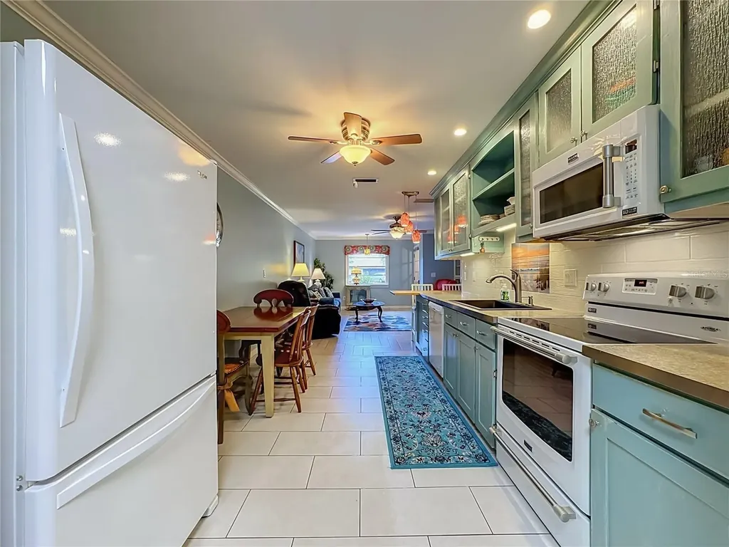4154 66th Street Circle W Bradenton FL 34209