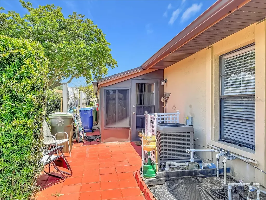 4154 66th Street Circle W Bradenton FL 34209