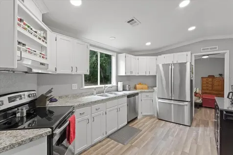 16221 SW 67th Place Archer FL 32618