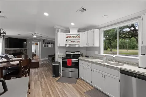 16221 SW 67th Place Archer FL 32618