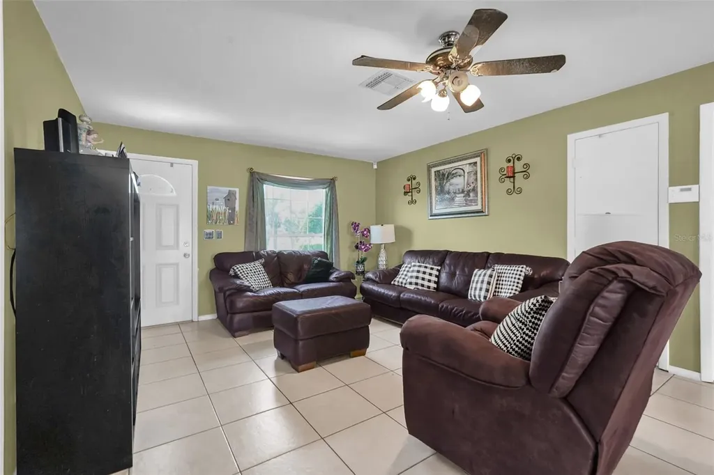 965 Florida Parkway Kissimmee FL 34743