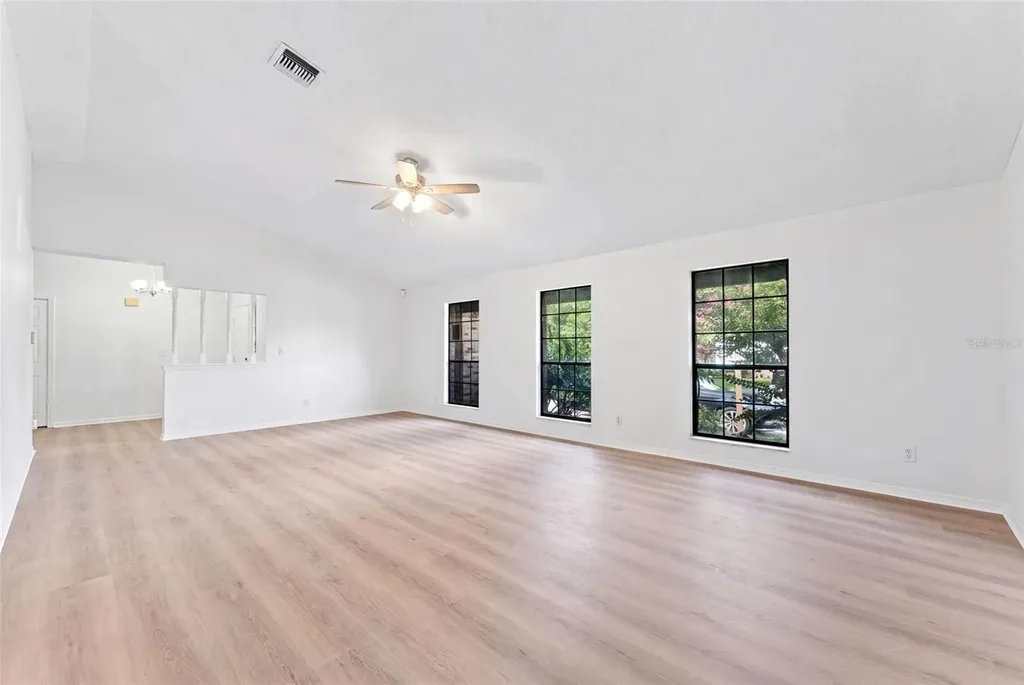 5415 Bay Side Drive Orlando FL 32819