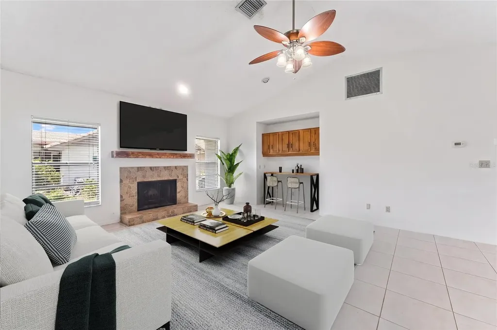 5415 Bay Side Drive Orlando FL 32819