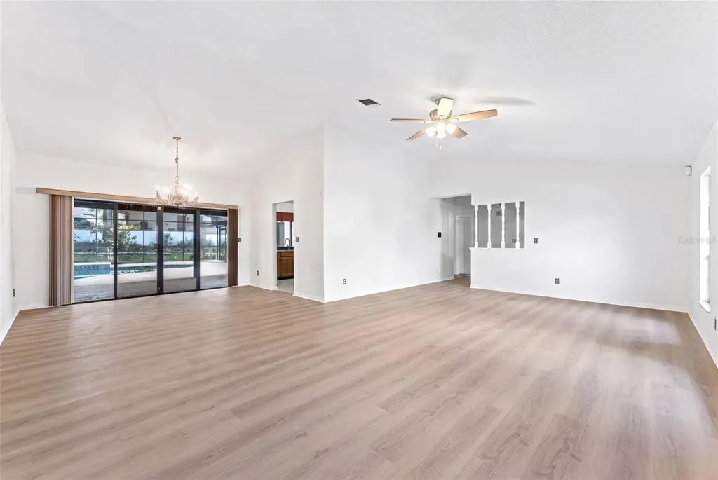 5415 Bay Side Drive Orlando FL 32819
