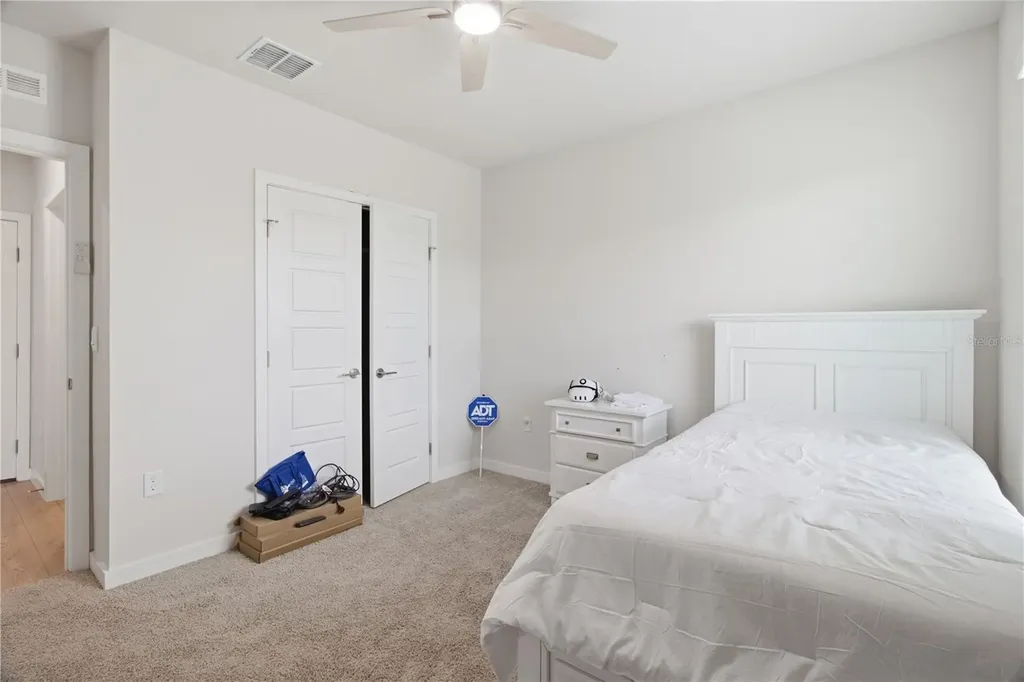 18114 Wheathouse Place Bradenton FL 34211