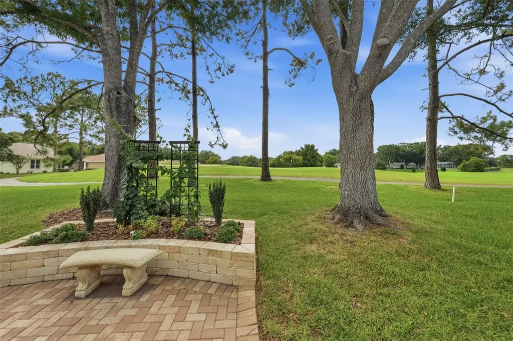 7029 Pine Hollow Drive Mount Dora FL 32757