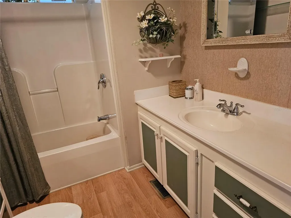 104 Ixora Way Leesburg FL 34748