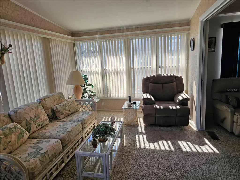 104 Ixora Way Leesburg FL 34748