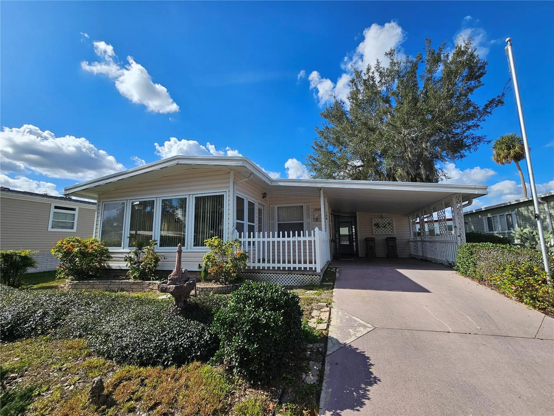 104 Ixora Way Leesburg FL 34748