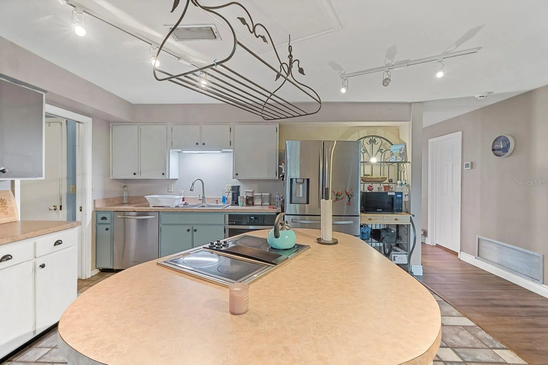 802 Hastings Drive Kissimmee FL 34744