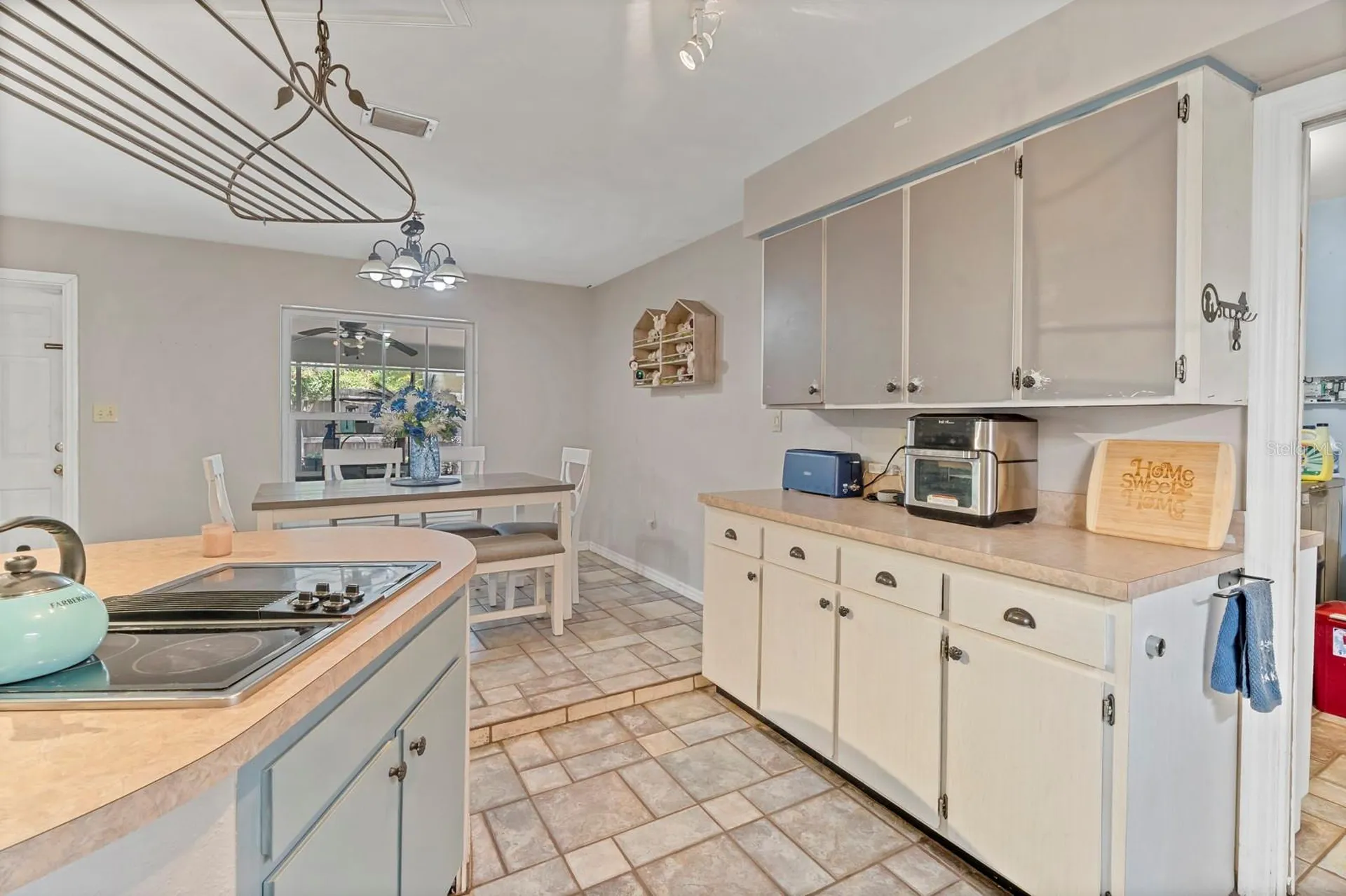 802 Hastings Drive Kissimmee FL 34744