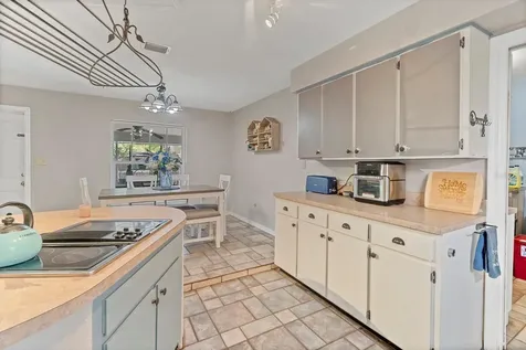 802 Hastings Drive Kissimmee FL 34744
