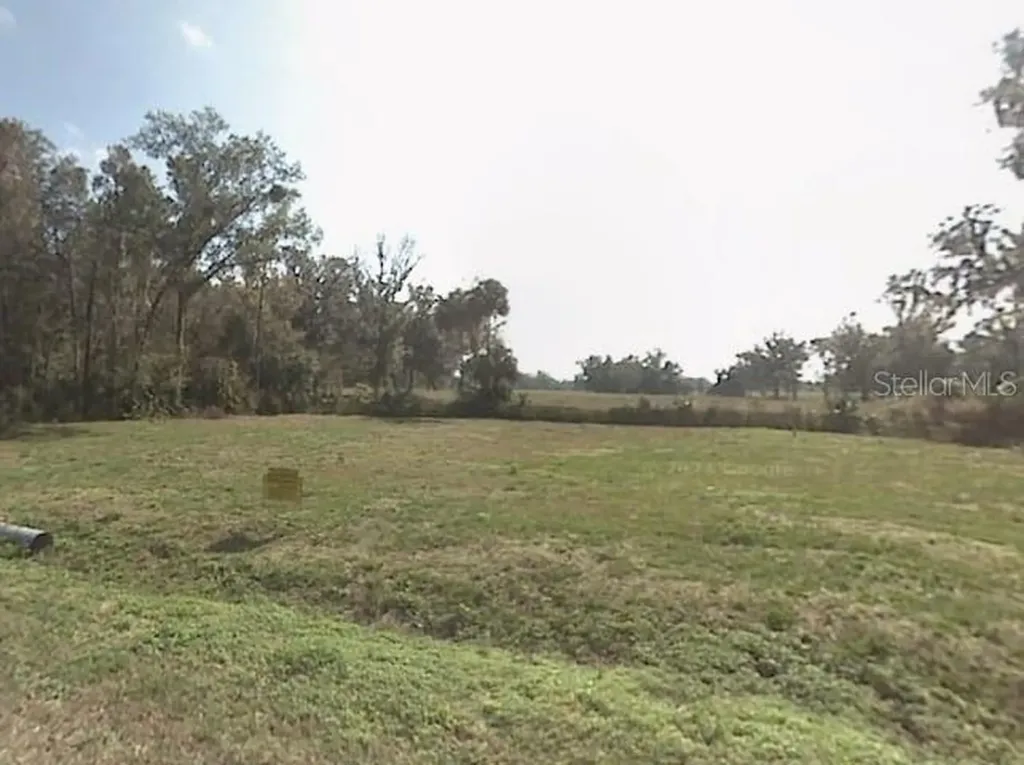 15 Th 15th Place Ocala FL 34481