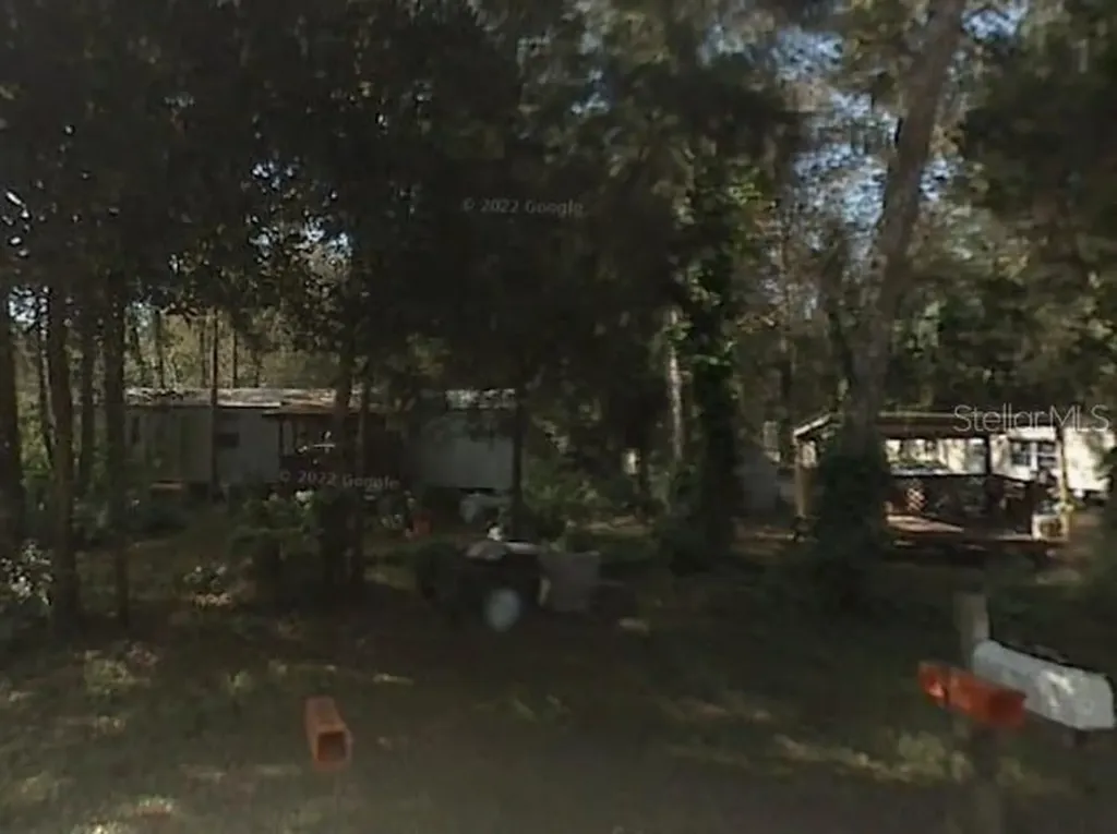 15 Th 15th Place Ocala FL 34481