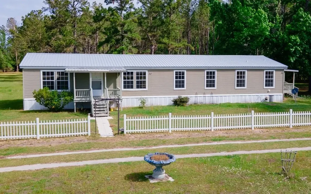 6383 Wiggins Road Live Oak FL 32060