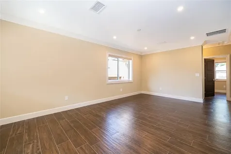 623 Florida Street Orlando FL 32806