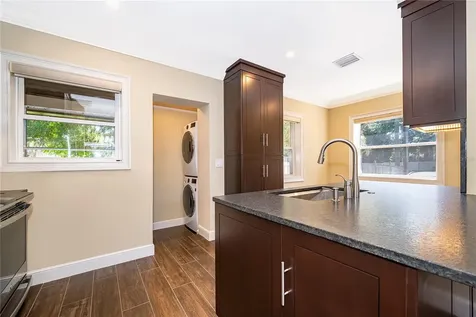 623 Florida Street Orlando FL 32806