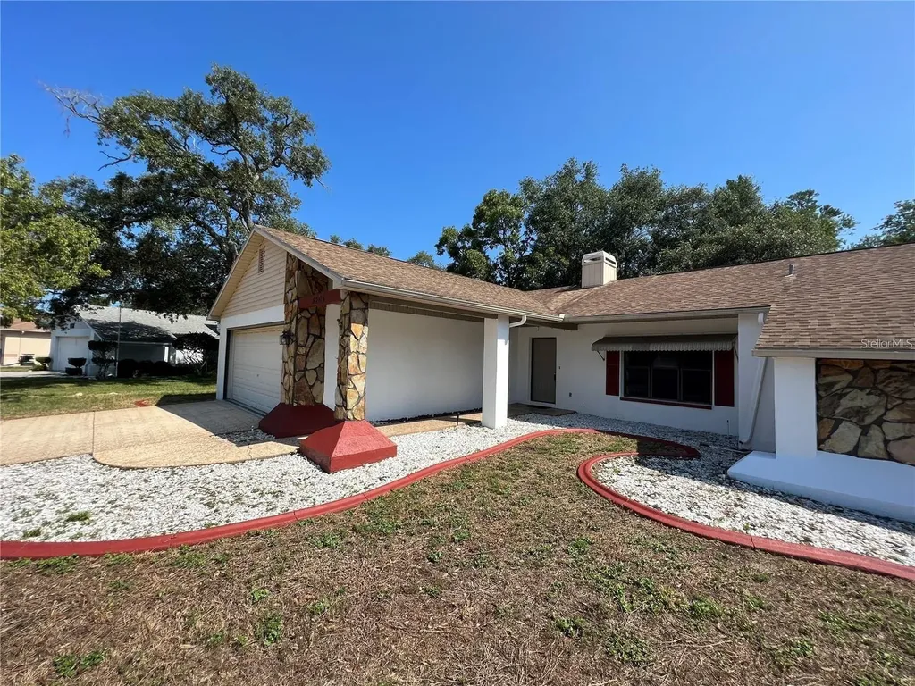 8205 Pagoda Drive Spring Hill FL 34606
