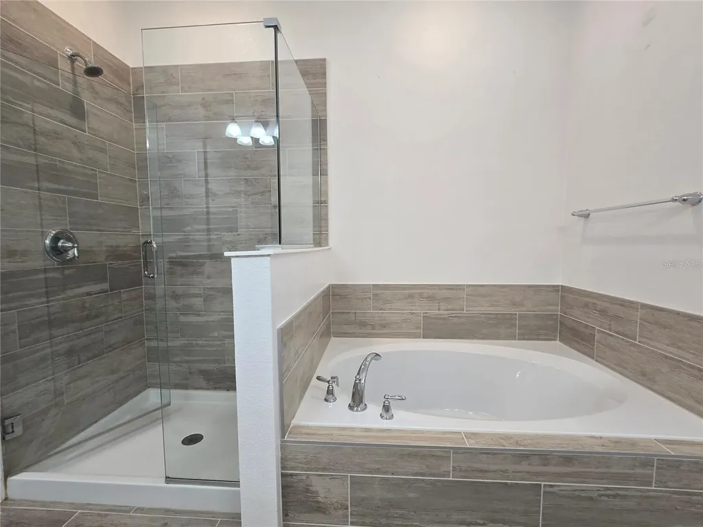 352 Rustic Loop Sanford FL 32771