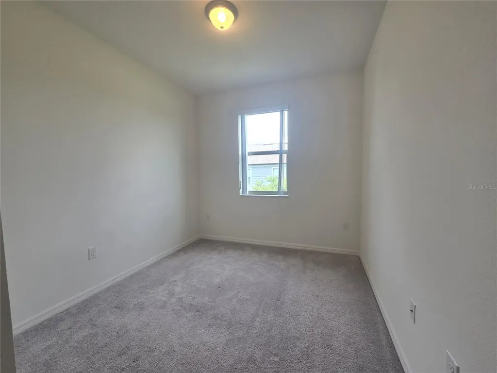 352 Rustic Loop Sanford FL 32771