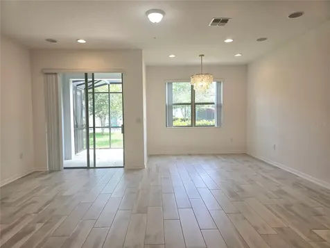 352 Rustic Loop Sanford FL 32771