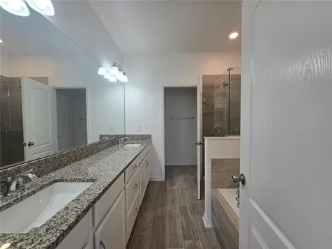 352 Rustic Loop Sanford FL 32771