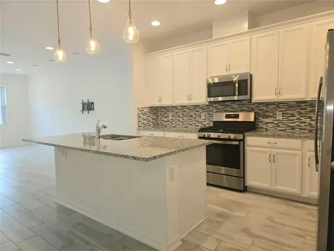 352 Rustic Loop Sanford FL 32771