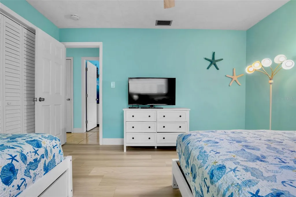 159 Vista Hermosa Circle Sarasota FL 34242