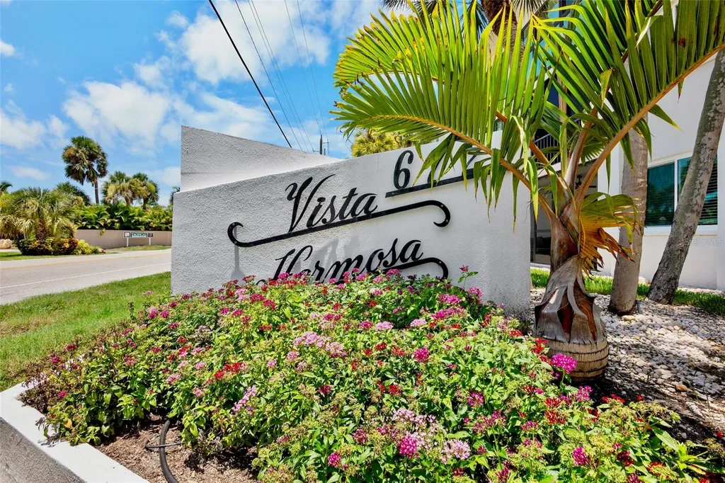159 Vista Hermosa Circle Sarasota FL 34242