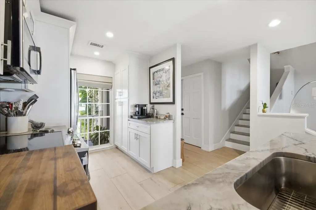 5103 S Jules Verne Court Tampa FL 33611
