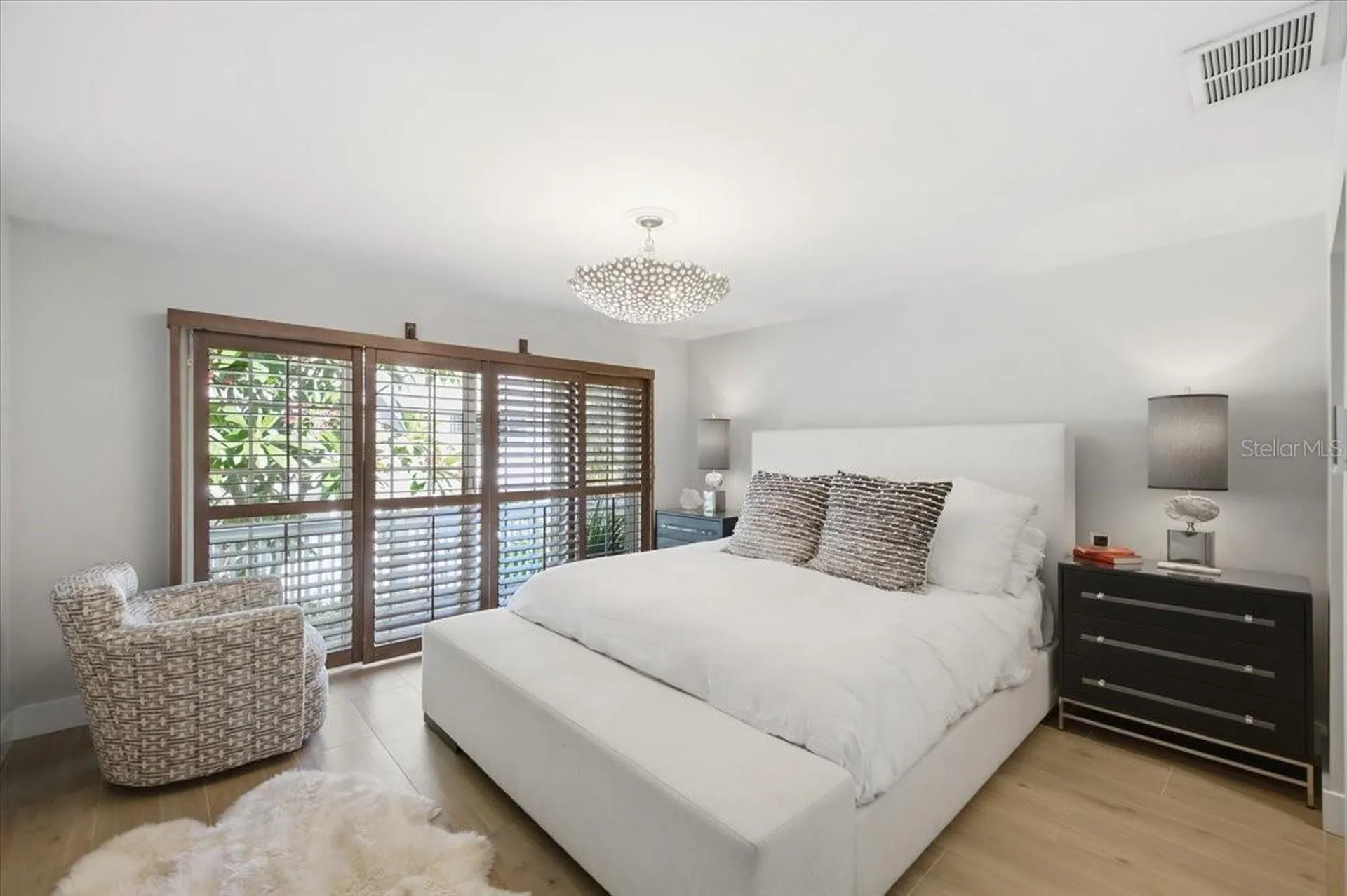 5103 S Jules Verne Court Tampa FL 33611