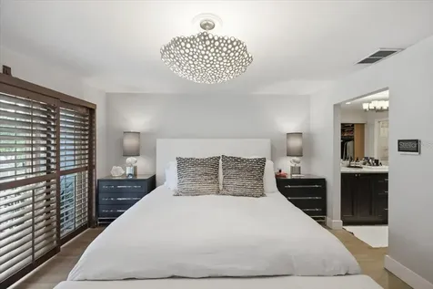 5103 S Jules Verne Court Tampa FL 33611
