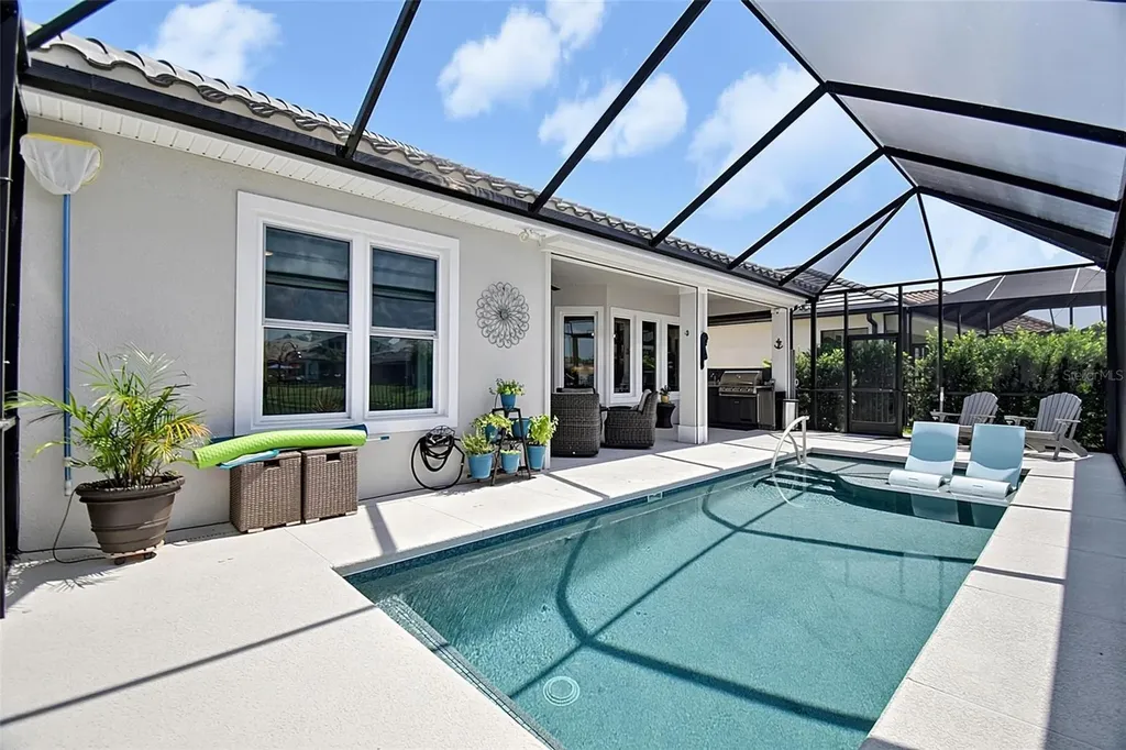 11 Del Palma Drive Palm Coast FL 32137