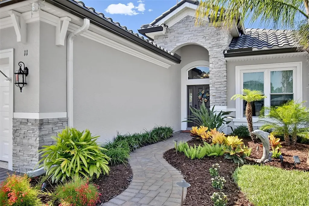 11 Del Palma Drive Palm Coast FL 32137