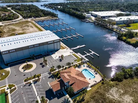 11 Del Palma Drive Palm Coast FL 32137